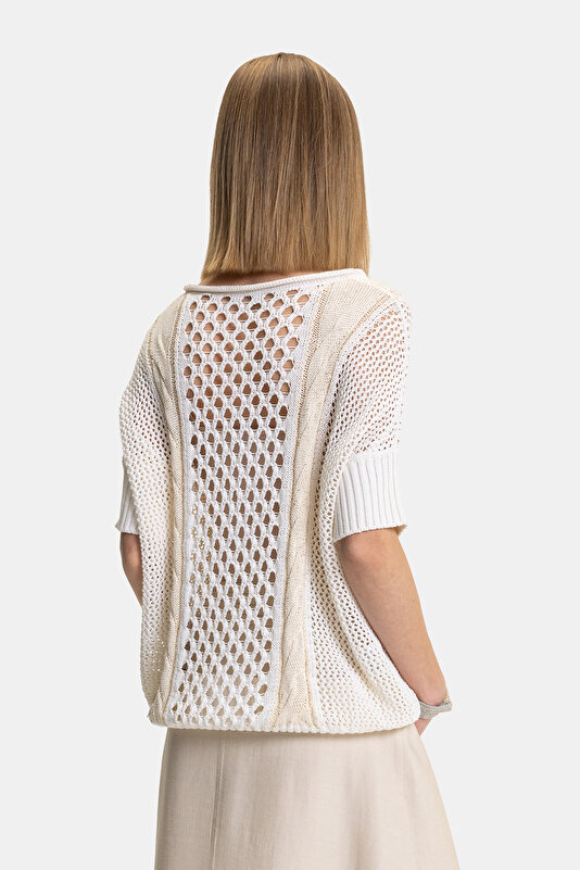 BEIGE BASIC / ROUND NECKLINE TRICOT 2