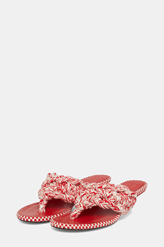 WHITE SLIPPER 2