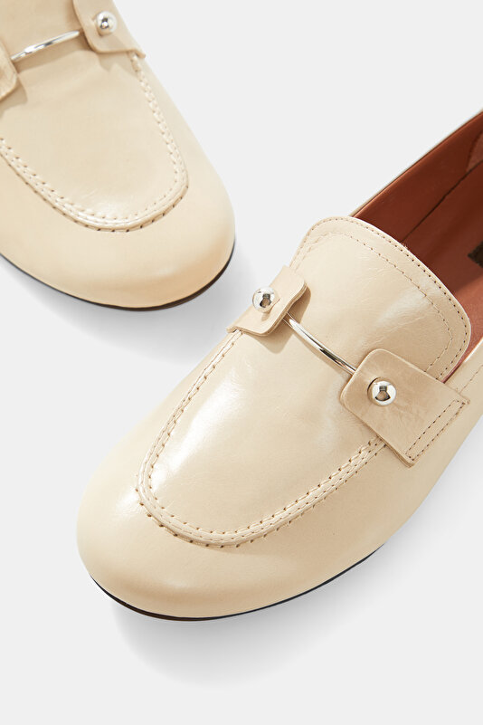 ECRU LEATHER SHOE 4
