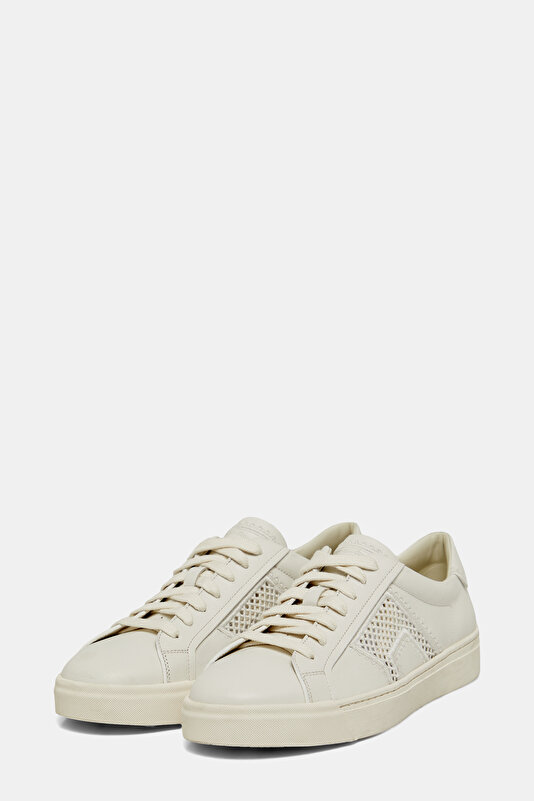 WHITE SUEDE SHOE 3