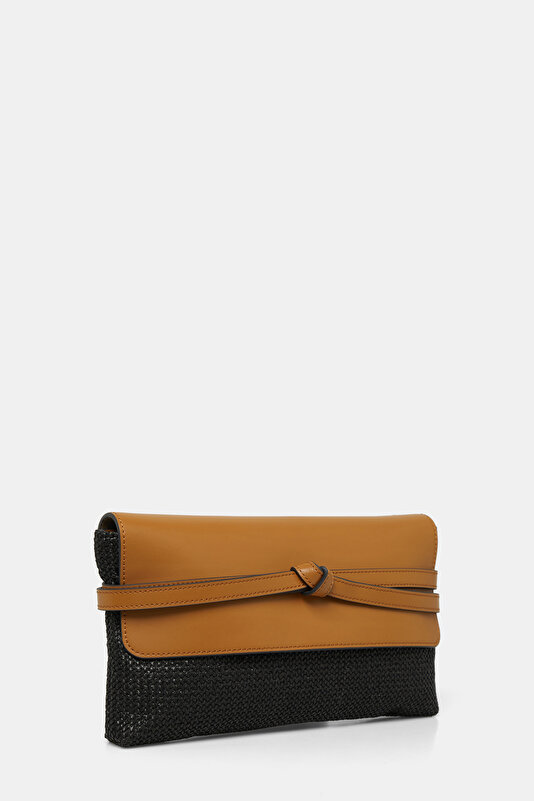 TAN LEATHER BAG 3