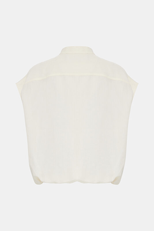 ECRU UPRIGHT COLLAR VEST 2
