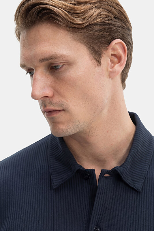 ÖNÜ DÜĞMELİ FİTİLLİ KISA KOL OVERSHIRT 3