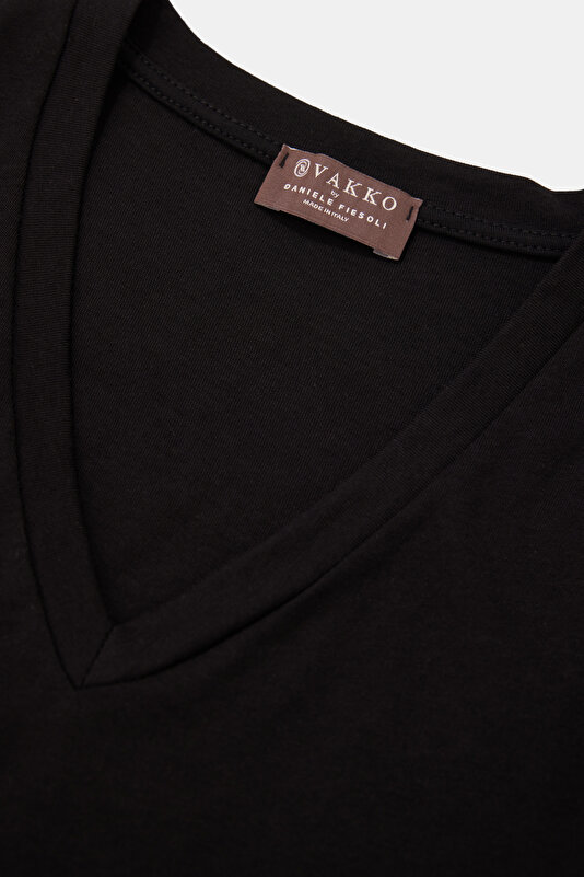 V YAKALI KISA KOL T-SHIRT 3