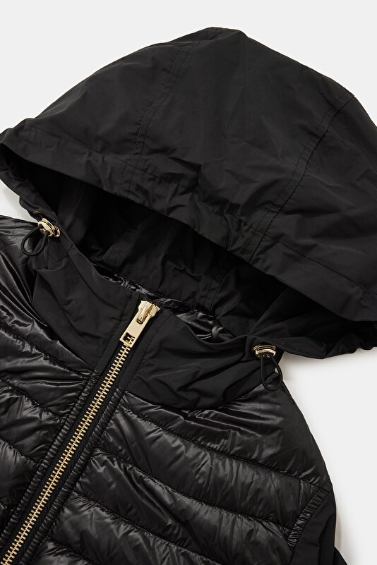 BLACK COAT 3
