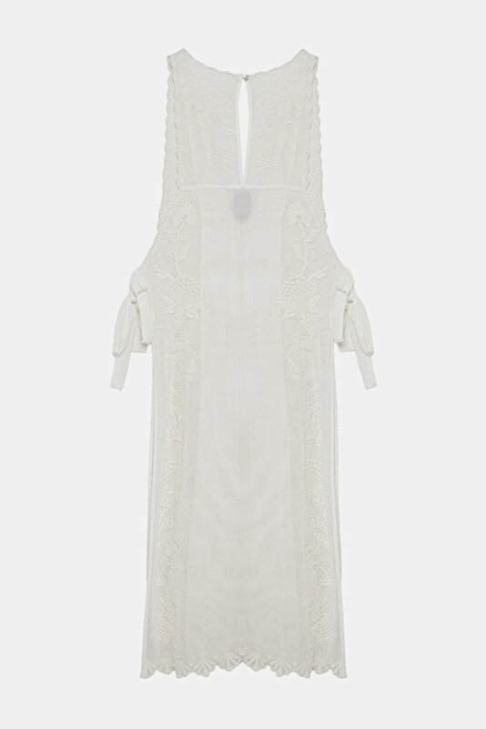 WHITE DRESS 2