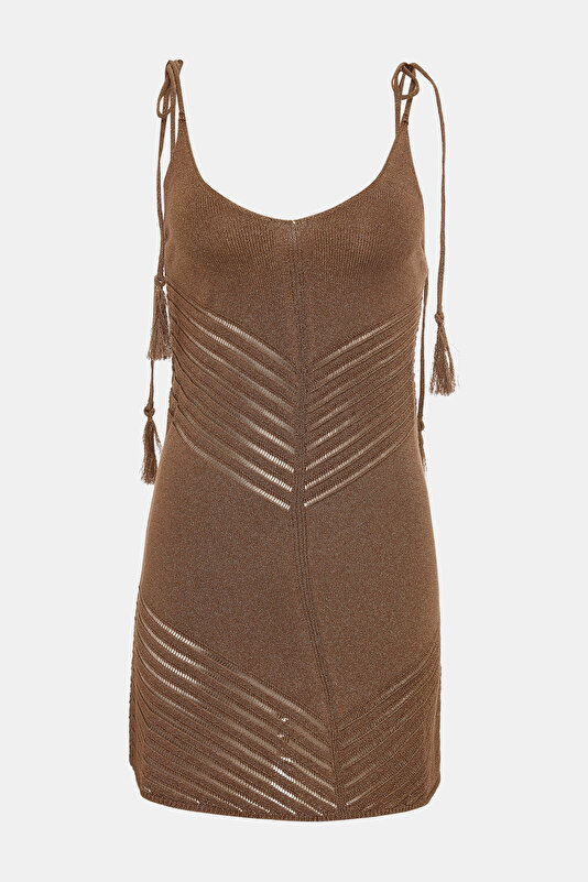 LIGHT BROWN DRESS