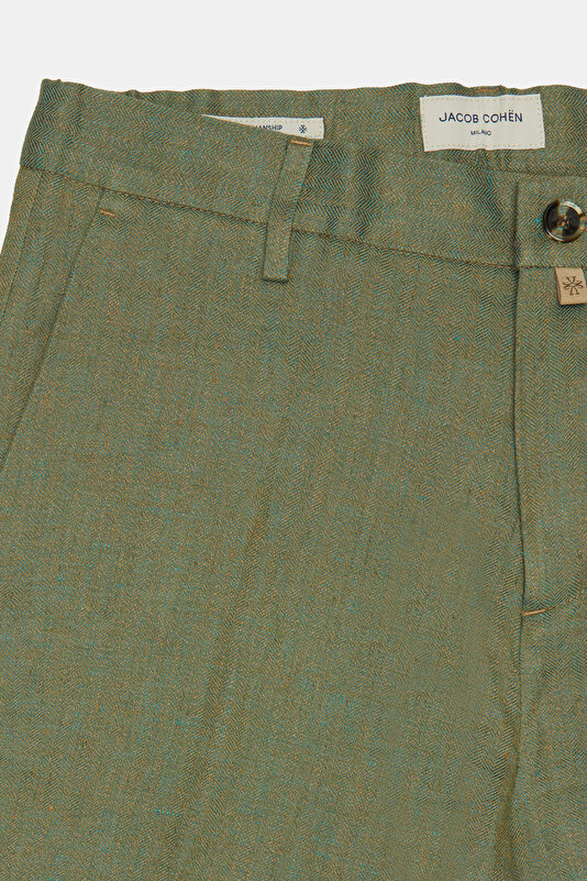 BLUE HERRINGBONE LINEN BERMUDA 4