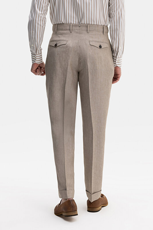 LIGHT BEIGE TROUSERS 2