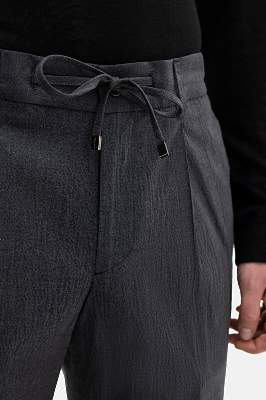 TEK PİLELİ BELİ LASTİKLİ SEERSUCKER PANTOLON 4