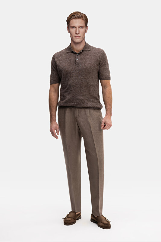 BEIGE TROUSERS