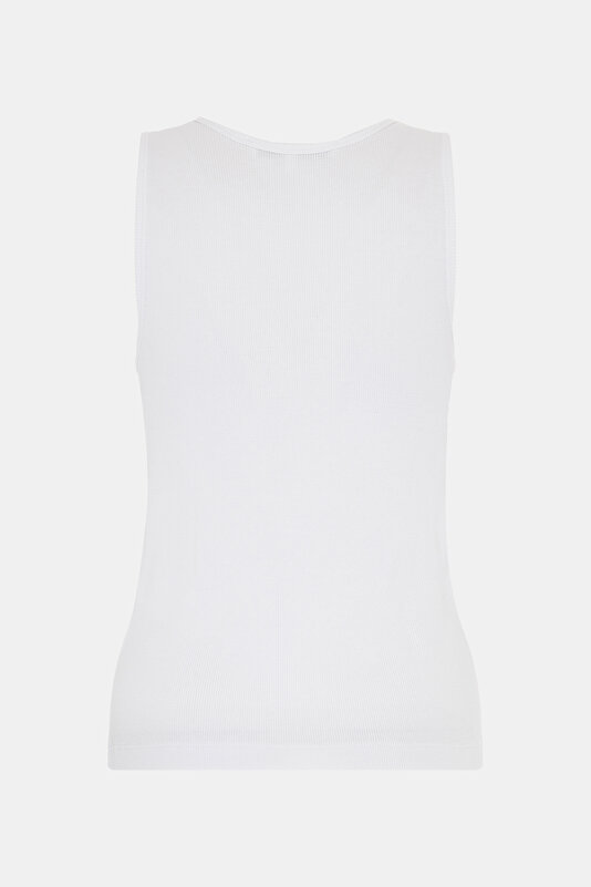 WHITE TSHIRT 2
