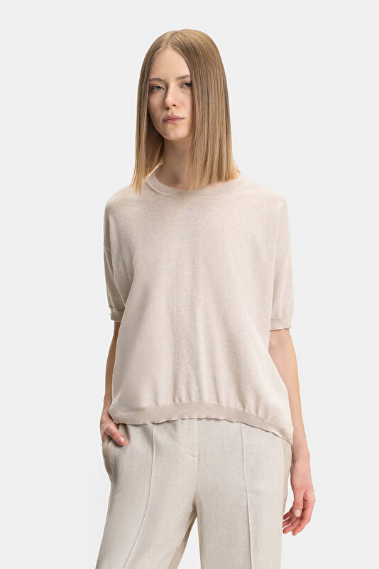 BEIGE BASIC / ROUND NECKLINE TRICOT