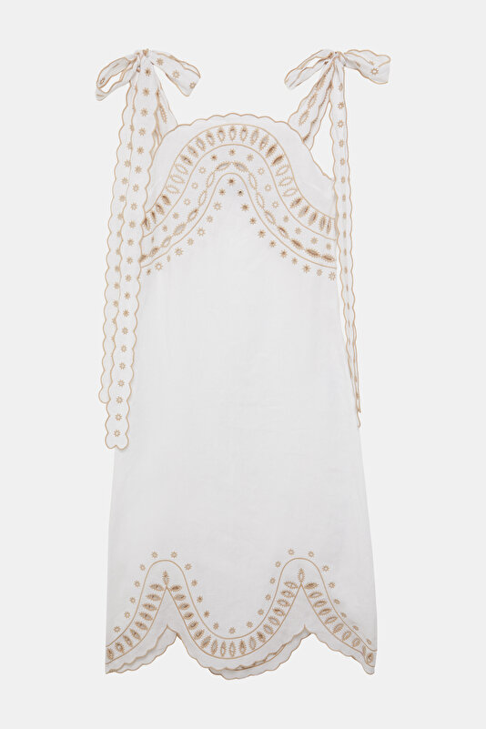 WHITE SLEEVELESS SUSPENDER DRESS 3
