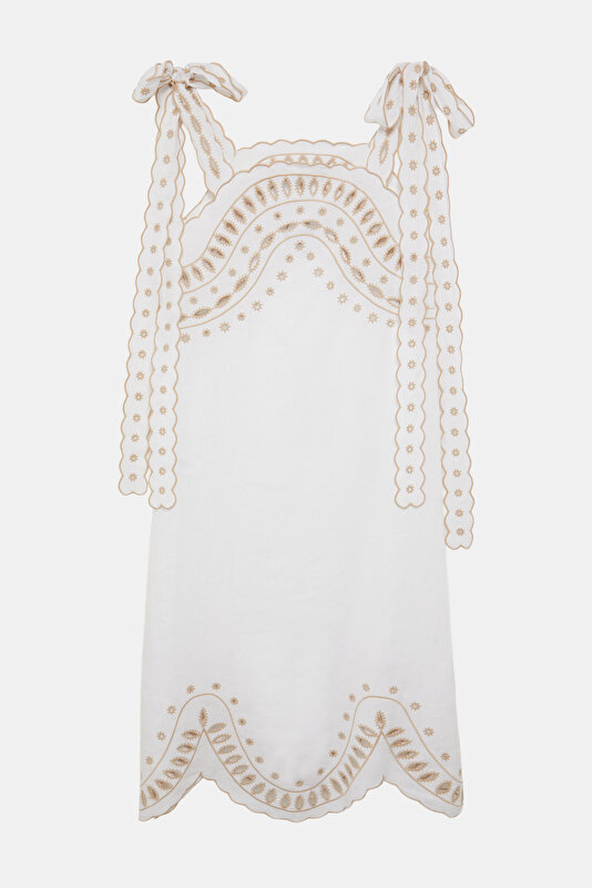WHITE SLEEVELESS SUSPENDER DRESS 4