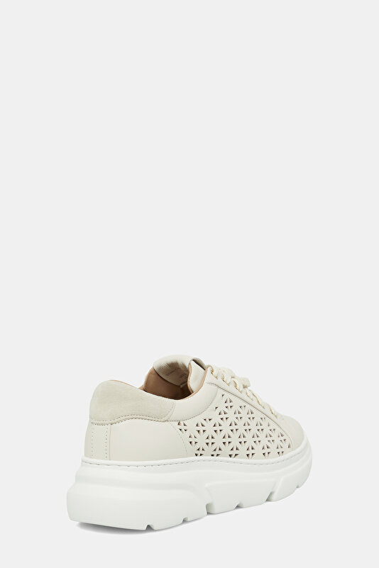 ECRU LEATHER SHOE 3
