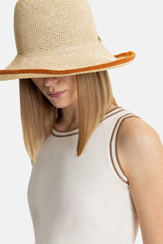 NATURAL HAT 4