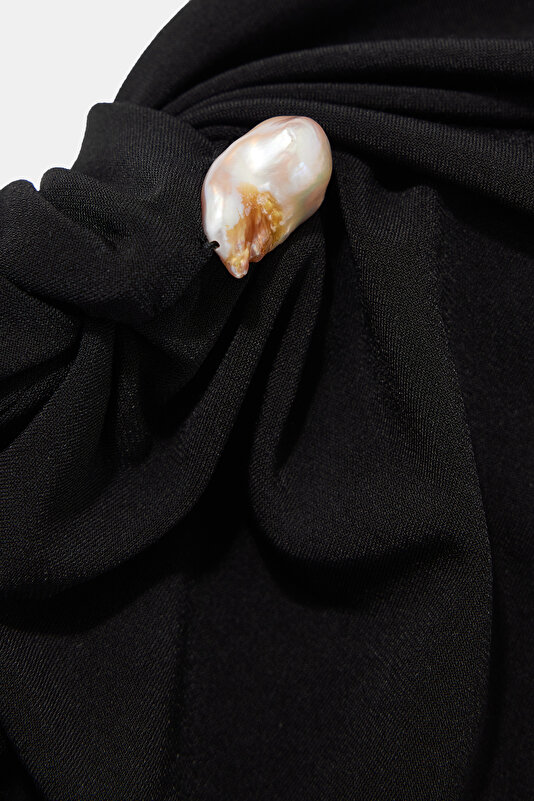 BLACK SKIRT 4