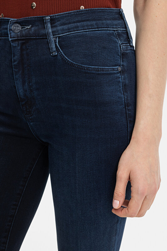 JEAN PANTOLON 4