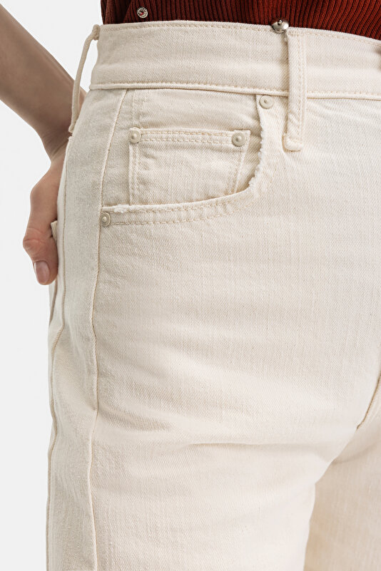 JEAN PANTOLON 4