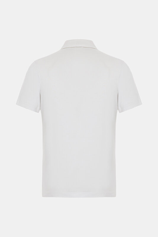 WHITE SHORT SLEEVE TSHIRT 2