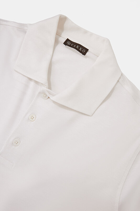 WHITE SHORT SLEEVE TSHIRT 3