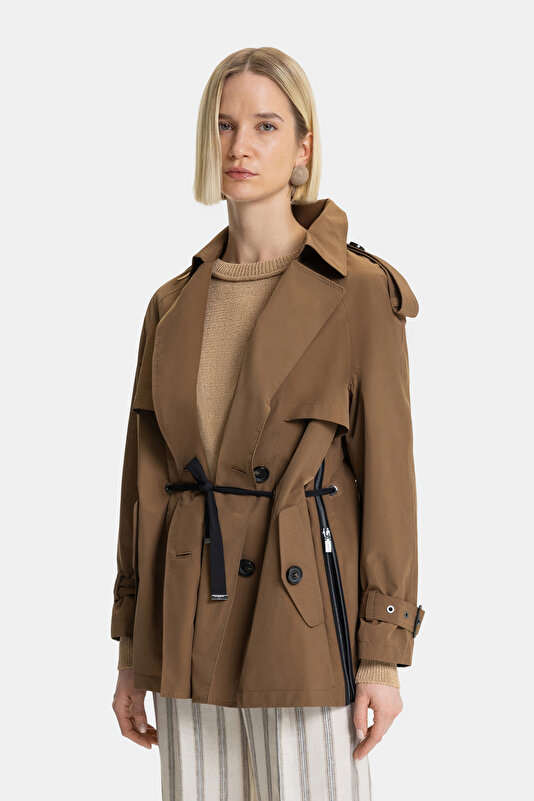 BLACK LIGHT OVERCOAT