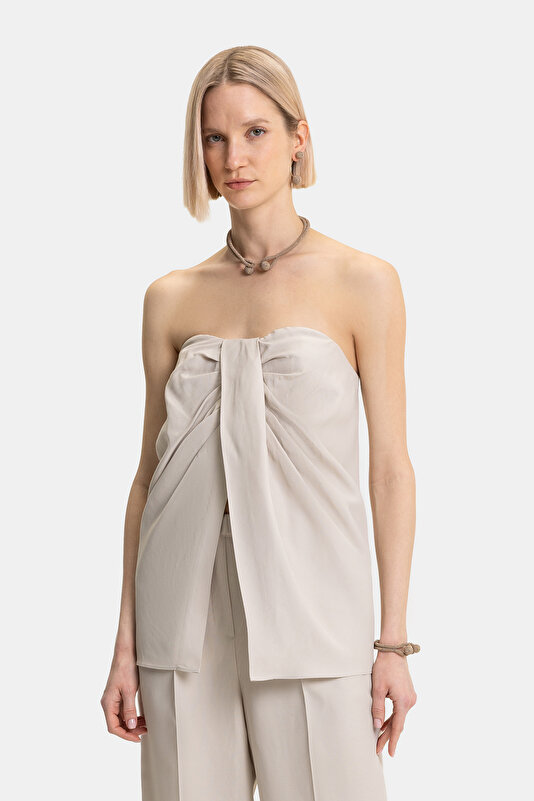 BEIGE STRAPLESS SLEEVELESS BLOUSE