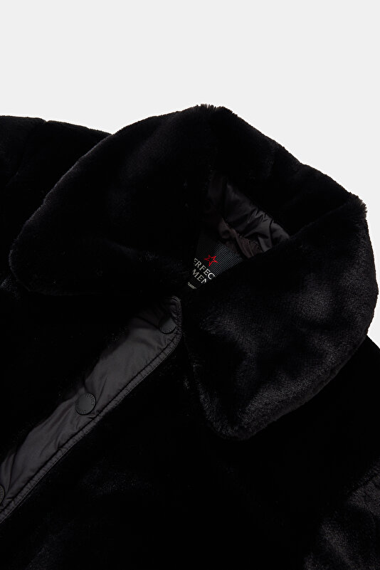 BLACK COAT 3