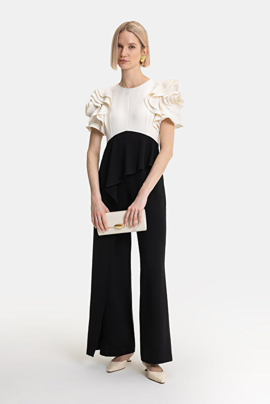 ECRU BASIC / ROUND NECKLINE SHORT SLEEVE JUMPSUIT 4