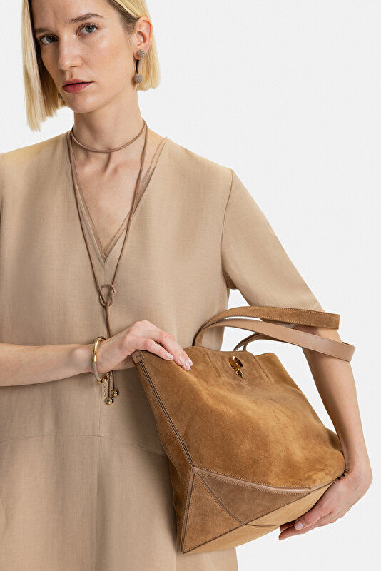 DARK BEIGE SHORT SLEEVE DRESS 3