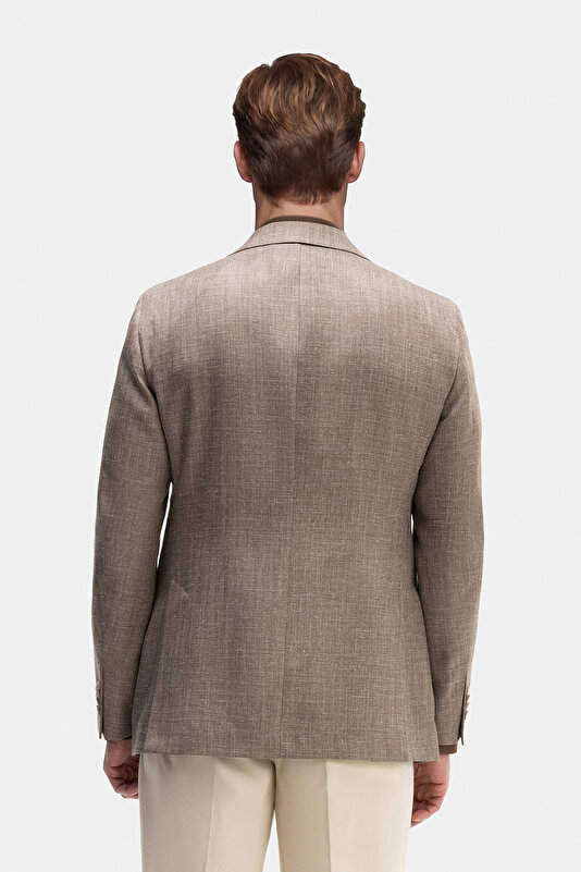 BEIGE JACKET 2