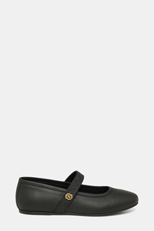 BLACK FLAT SHOES