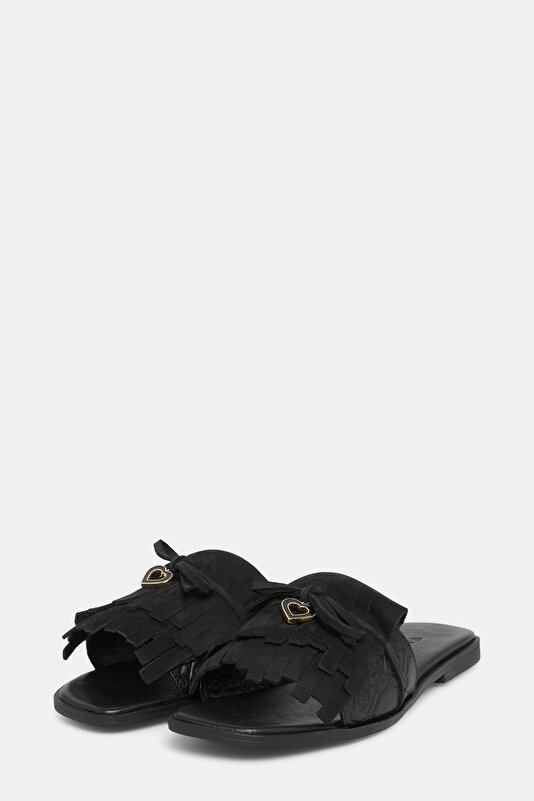 BLACK MONOGRAM LEATHER SLIPPER 2
