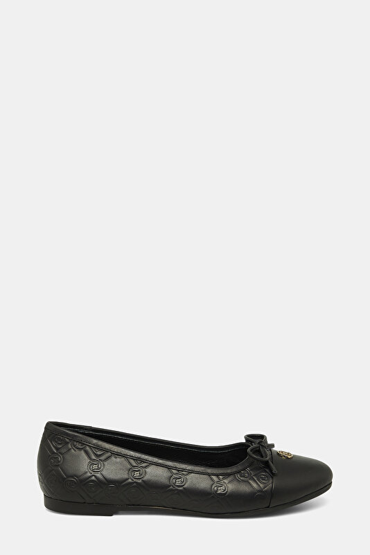 BLACK FLAT SHOES