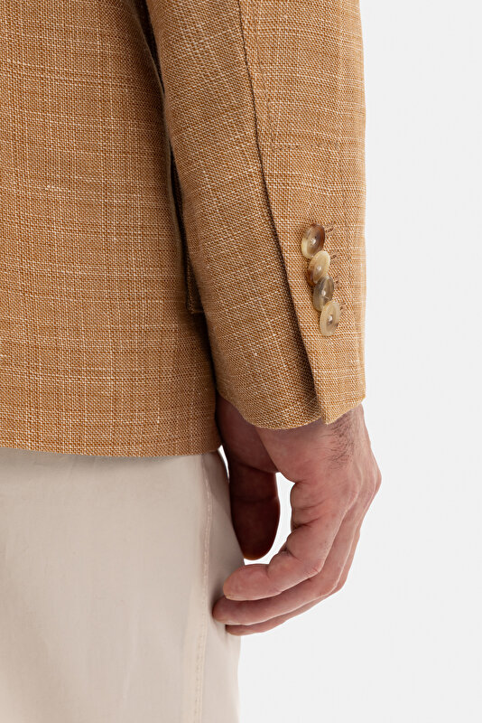 LIGHT ORANGE JACKET 3