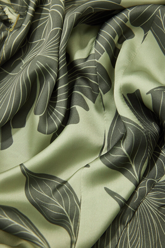 LIGHT GREEN DRESS 4