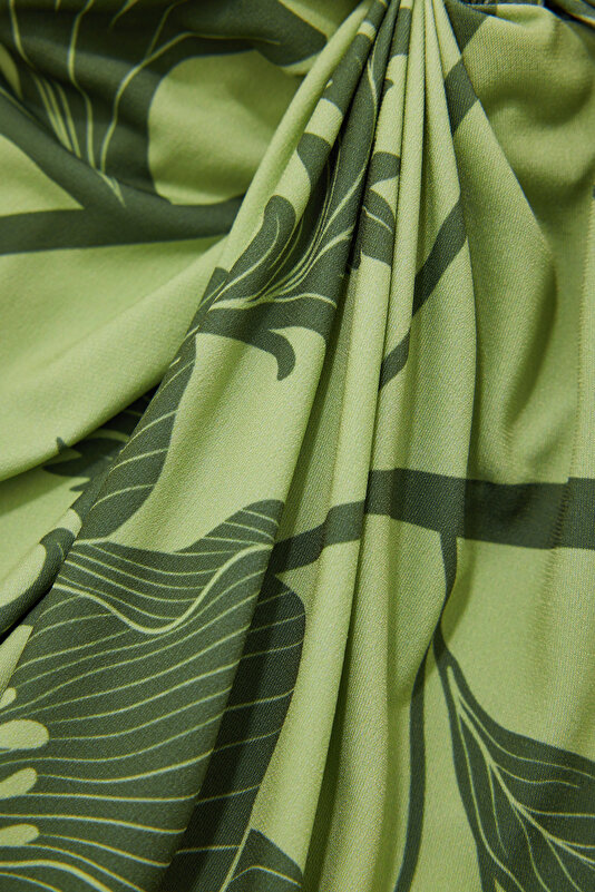 LIGHT GREEN DRESS 4