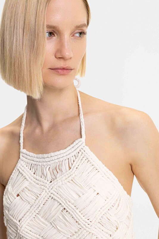 ECRU HALTER SLEEVELESS BLOUSE 3