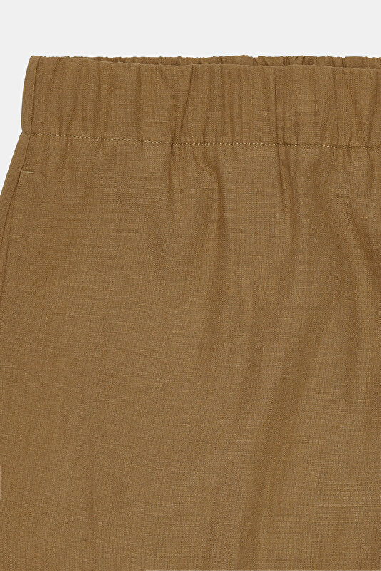 BEIGE TROUSERS 4