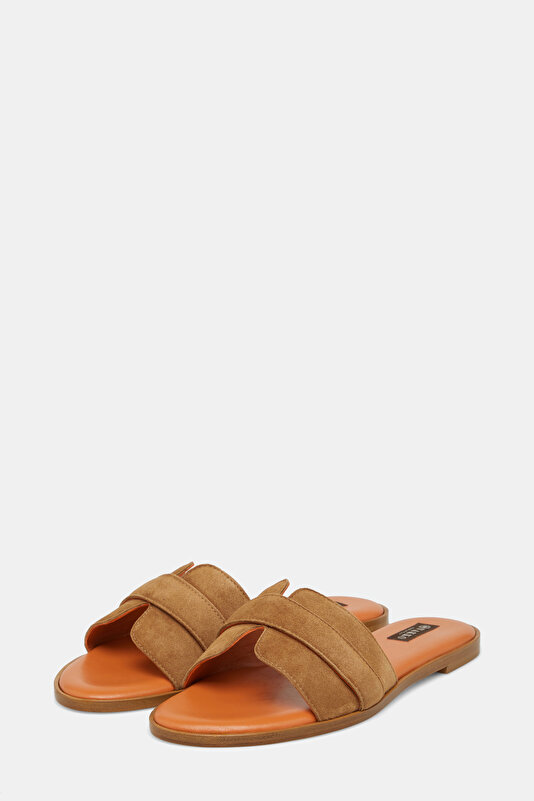 TAN SUEDE SLIPPER 2