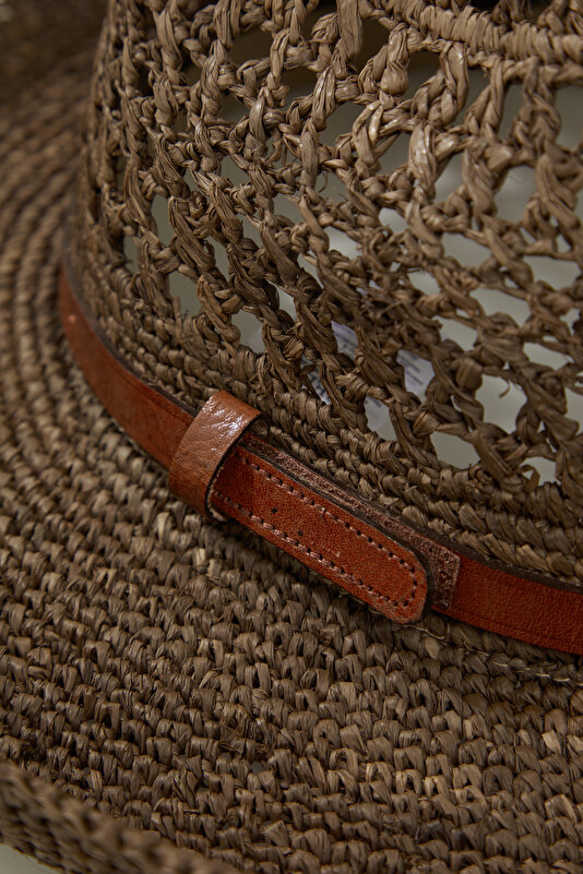 BEIGE RAFFIA HAT 3