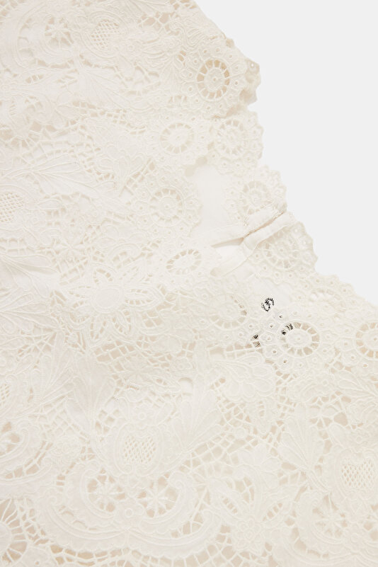 CREAM BLOUSE 3