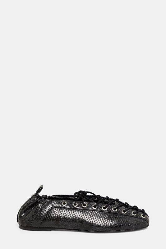 BLACK FLAT SHOES