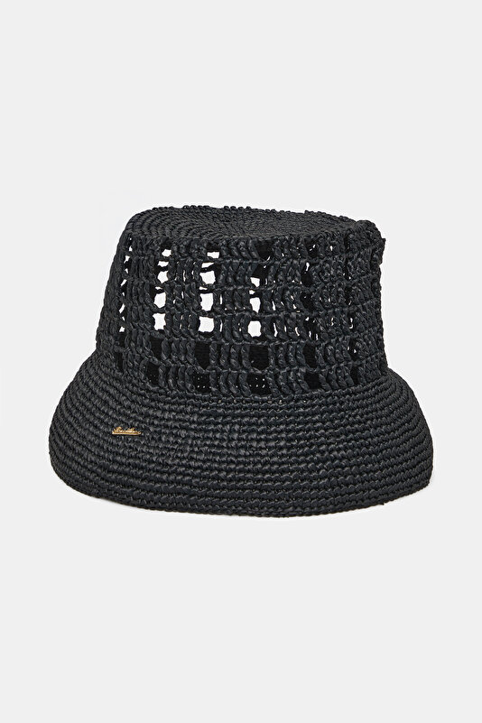 BLACK HAT