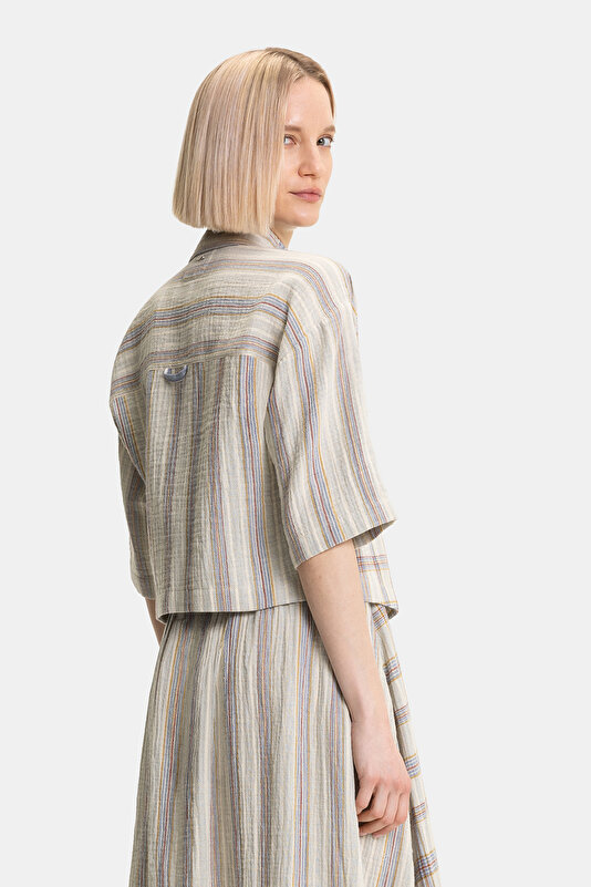 MULTICOLOR SHORT SLEEVE BLOUSE 2