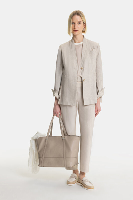 BEIGE UPRIGHT COLLAR JACKET 3