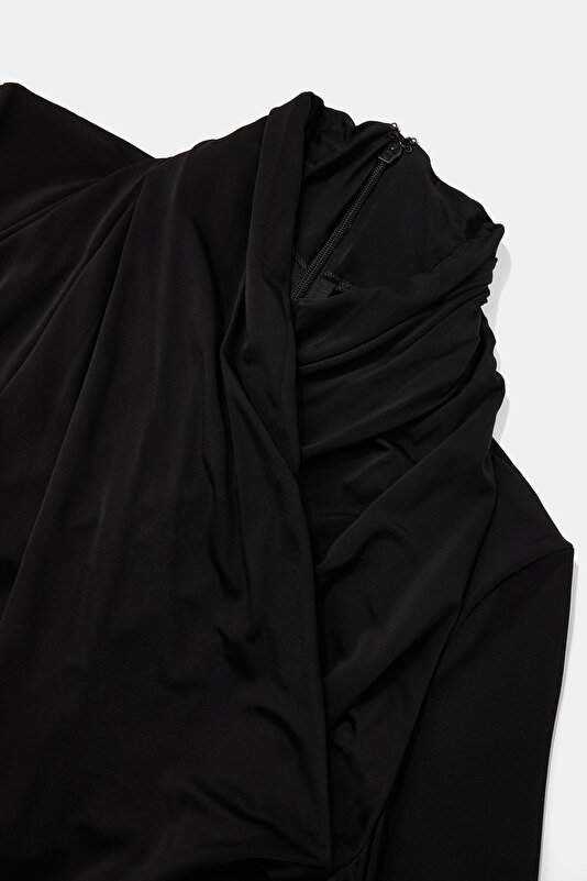 BLACK BLOUSE 3