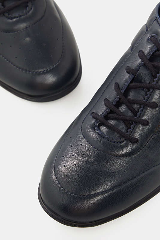 BAĞCIKLI DERİ SNEAKER AYAKKABI 4