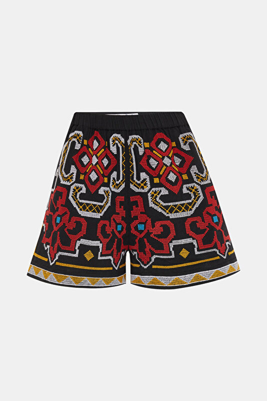 RED SHORTS